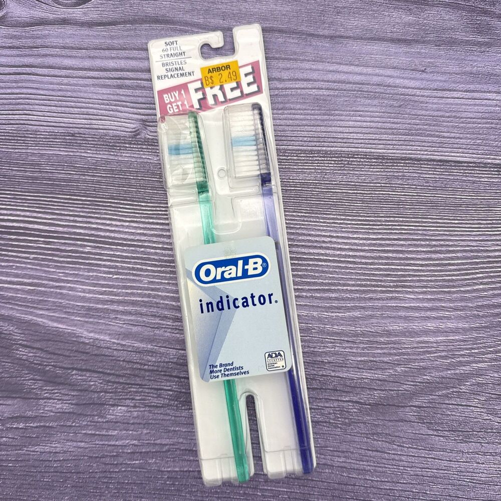 2 Oral-B 60 Toothbrush Adult SOFT Full Straight Head Indicator Bristle 2 PACK C